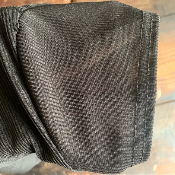 Make offer: Boohoo black ribbed semi sheer thong bodysuit size 6 petite Nwot - Picture 6 of 6